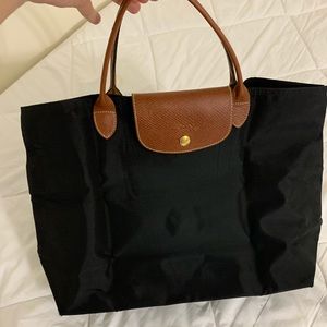 Black medium sized Longchamp Bag